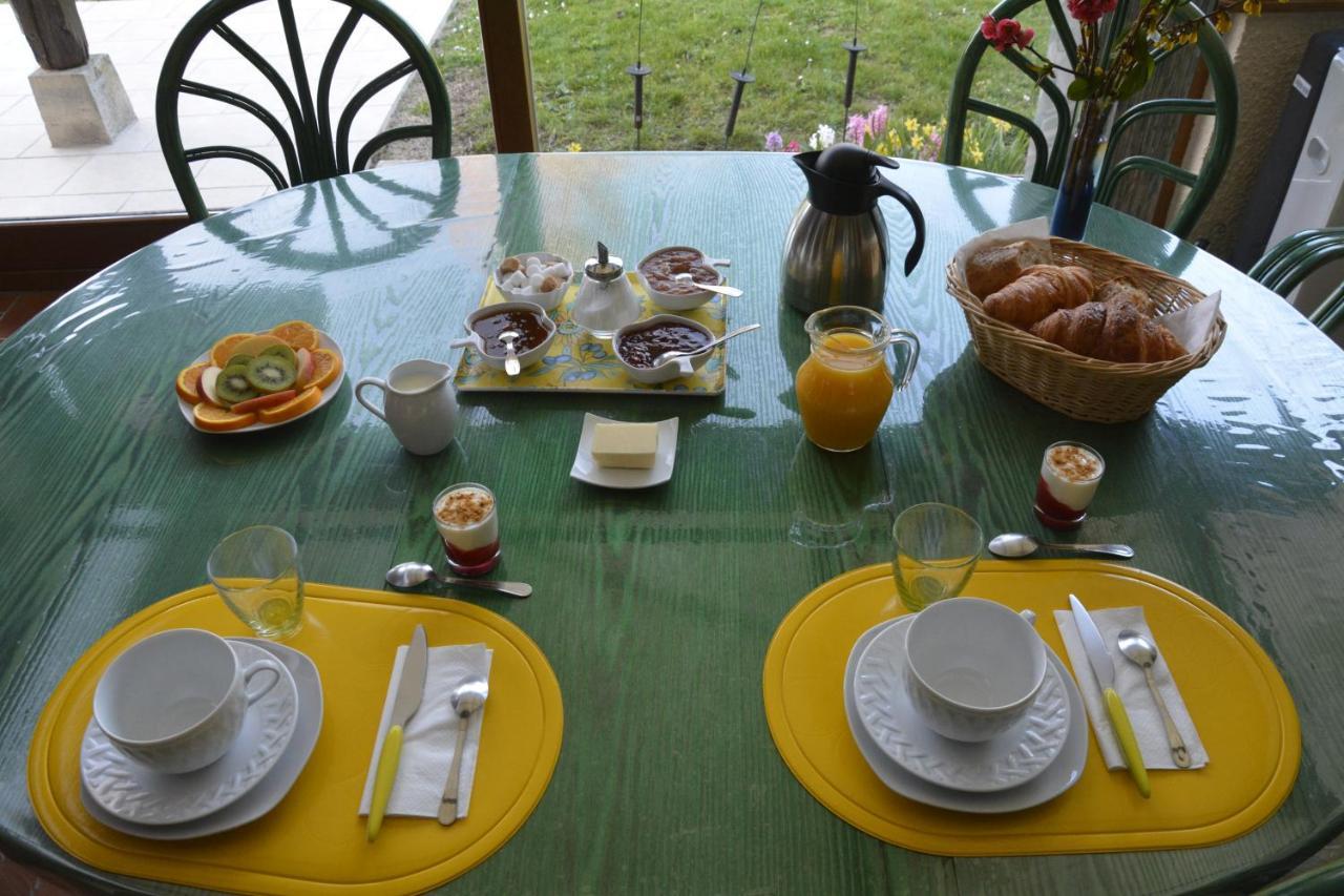 Les Rendzines Bed & Breakfast Nuisement-sur-Coole Exterior foto