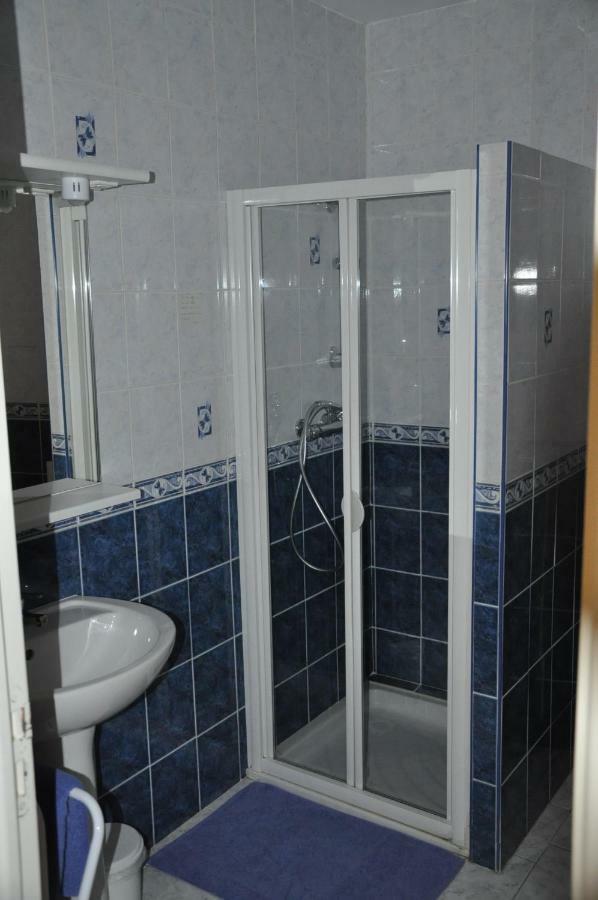 Les Rendzines Bed & Breakfast Nuisement-sur-Coole Exterior foto